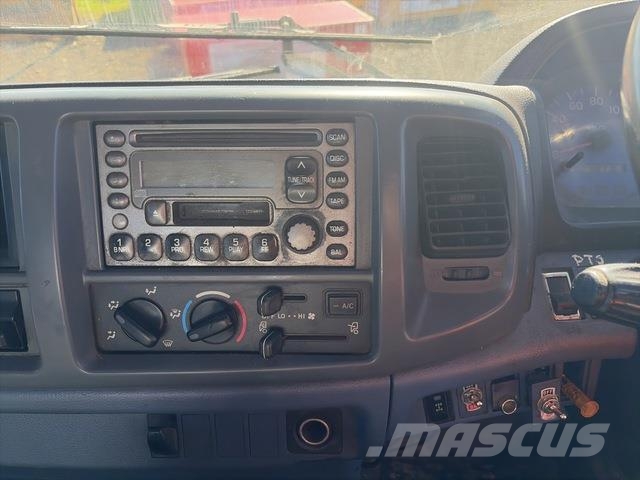 Hino FM1J Camiones aspiradores/combi