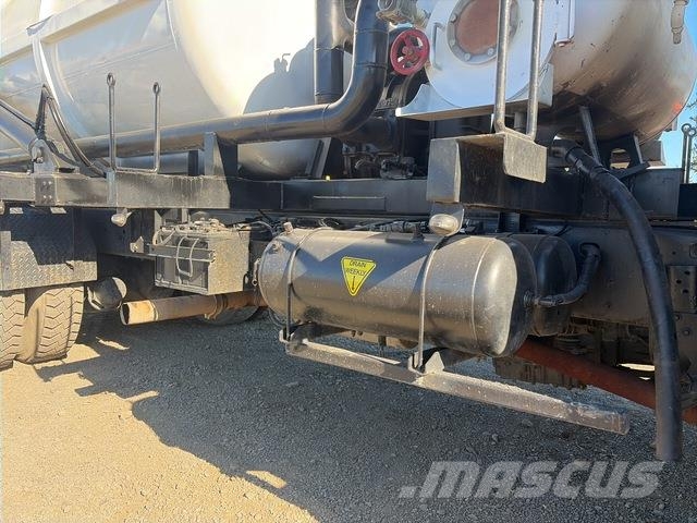 Hino FM1J Camiones aspiradores/combi