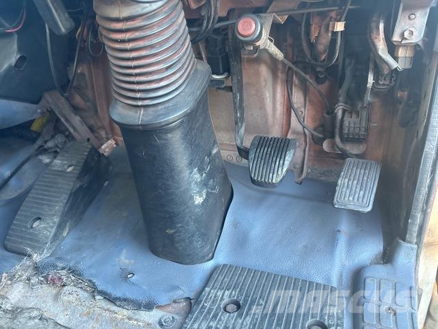Hino FM1J Autocisterna