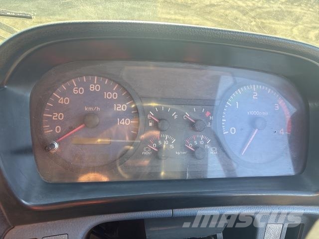 Hino FM1J Autocisterna