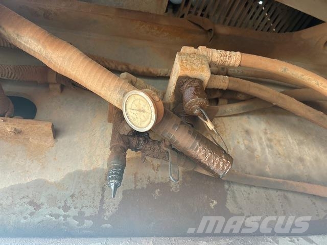 Hitachi EX1900-5 Εκσκαφείς με ερπύστριες