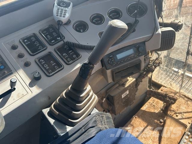 Hitachi EX1900-5 Εκσκαφείς με ερπύστριες