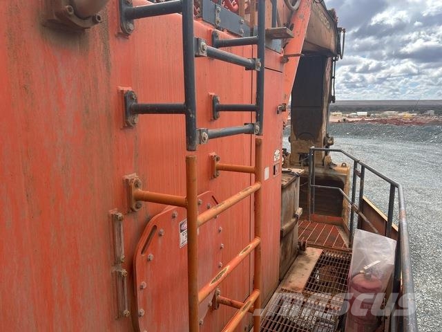 Hitachi EX1900-5 Εκσκαφείς με ερπύστριες