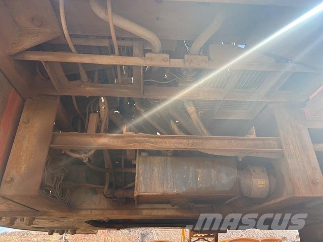 Hitachi EX1900-5 Εκσκαφείς με ερπύστριες