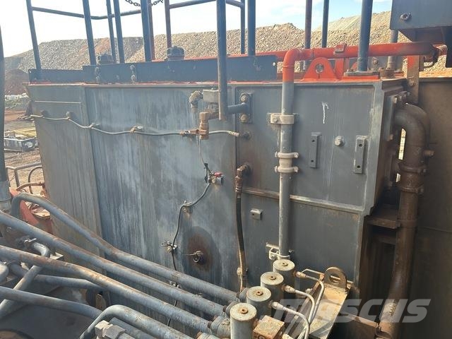 Hitachi EX1900-5 Εκσκαφείς με ερπύστριες