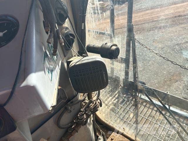 Hitachi EX1900-5 Εκσκαφείς με ερπύστριες