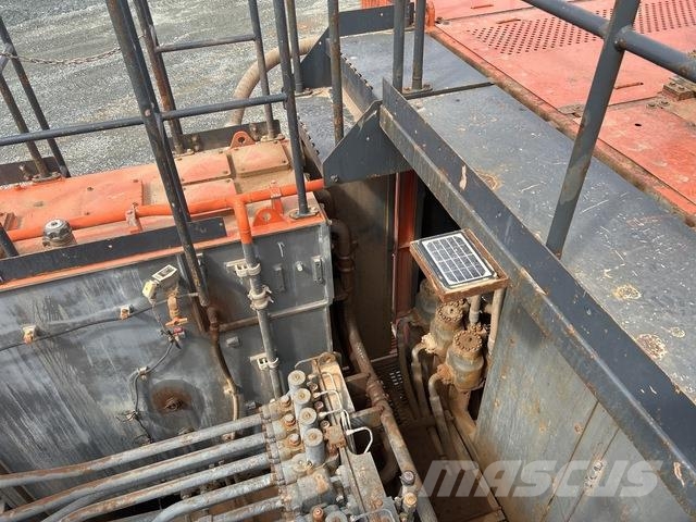 Hitachi EX1900-5 Εκσκαφείς με ερπύστριες