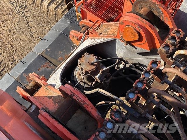 Hitachi EX1900-5 Crawler excavators