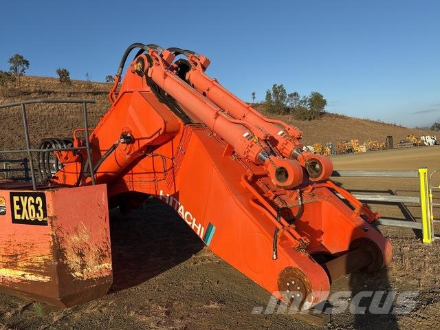 Hitachi EX1900-5 Crawler excavators