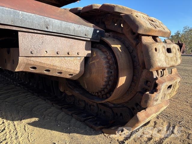 Hitachi EX1900-5 Crawler excavators