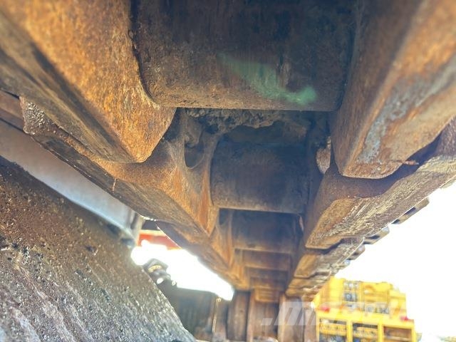 Hitachi EX1900-5 Crawler excavators
