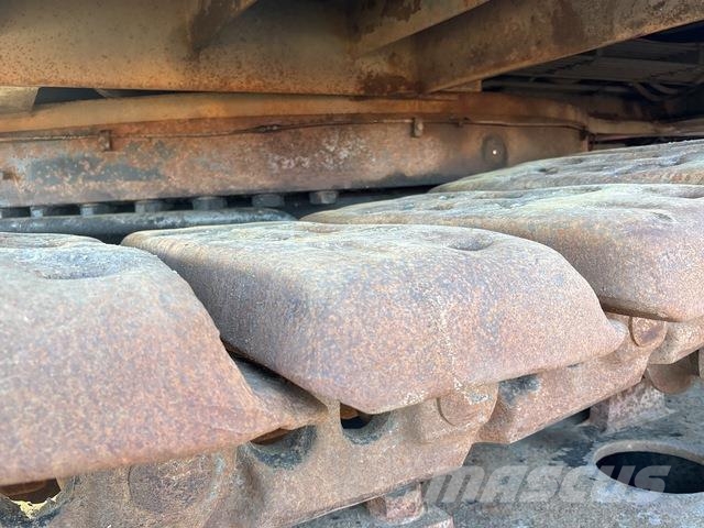 Hitachi EX1900-5 Crawler excavators