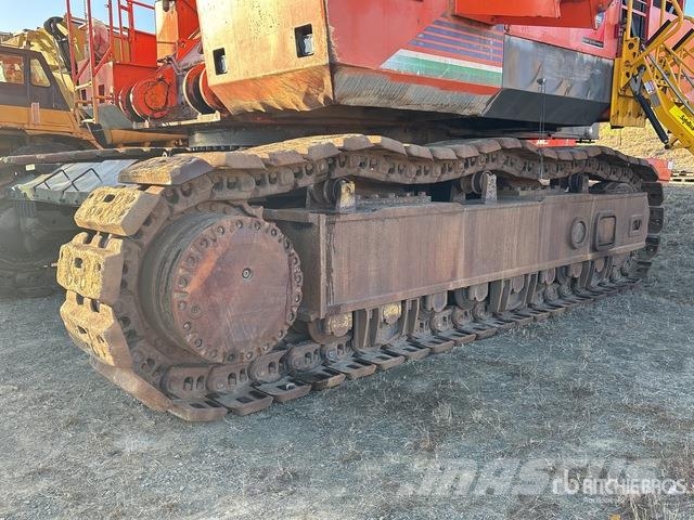 Hitachi EX1900-5 Crawler excavators