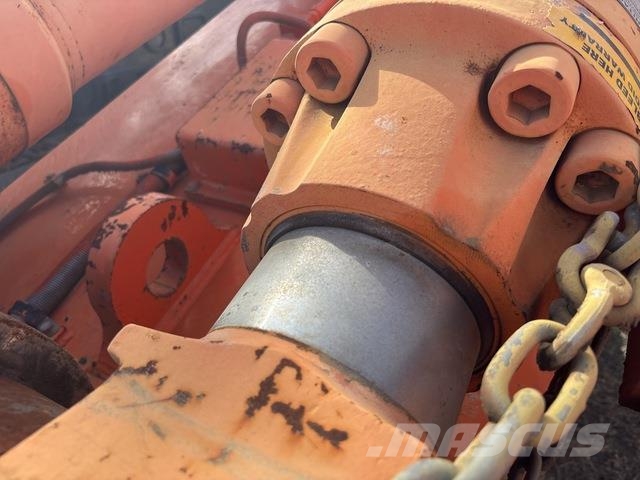 Hitachi EX1900-6 Crawler excavators