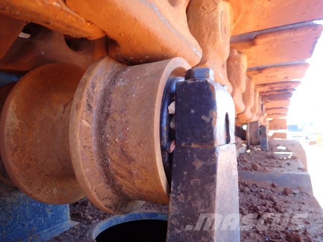 Hitachi EX1900-6 Crawler excavators