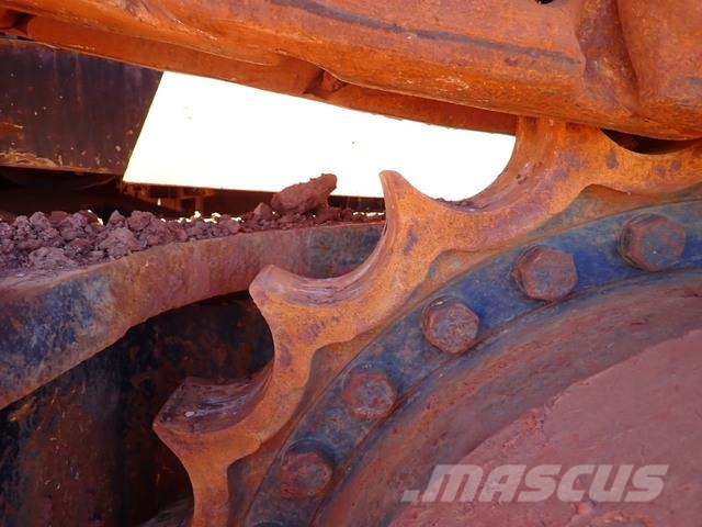 Hitachi EX1900-6 Crawler excavators