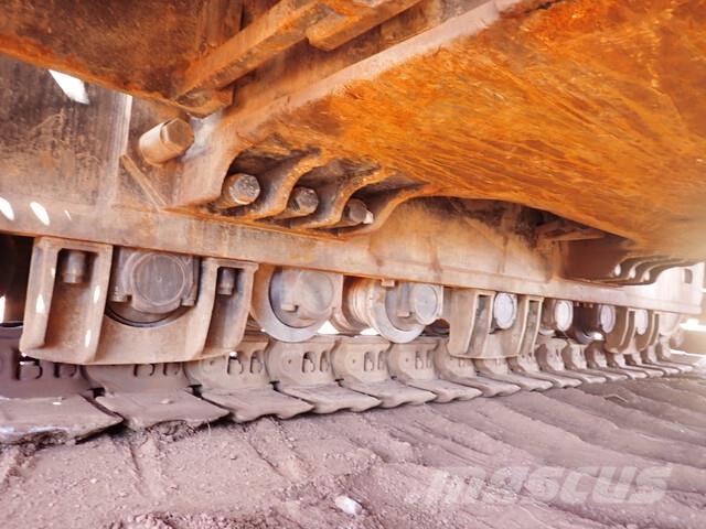 Hitachi EX1900-6 Crawler excavators