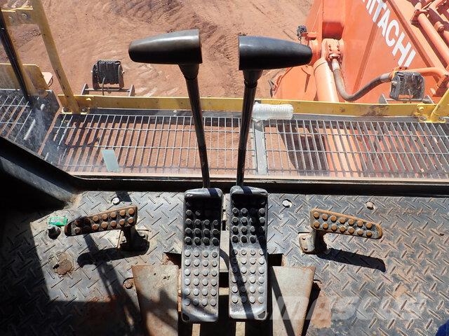 Hitachi EX1900-6 Crawler excavators