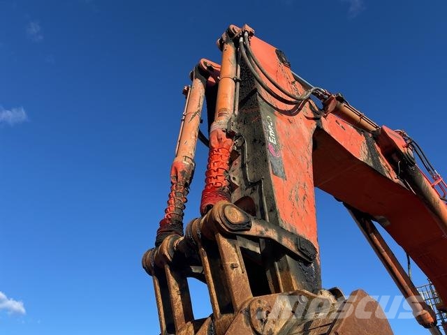 Hitachi EX2600-6BE Roomikekskavaatorid