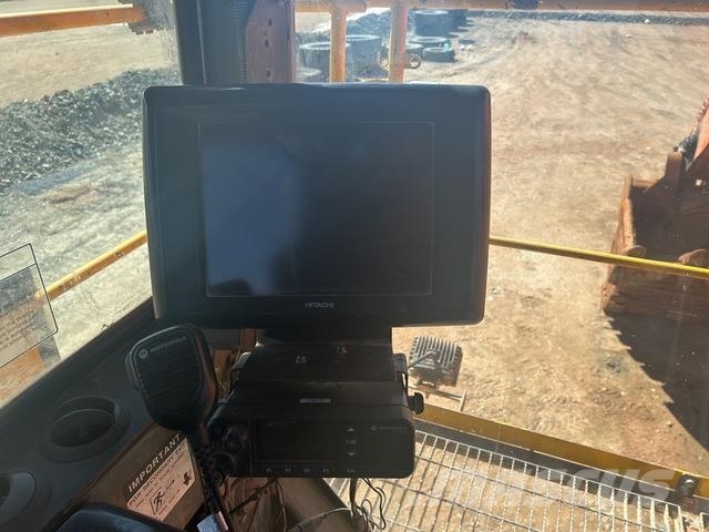 Hitachi EX2600-6BE Roomikekskavaatorid