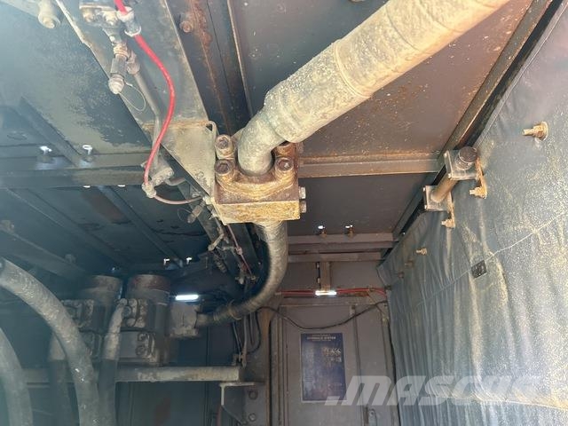 Hitachi EX2600-6BE Roomikekskavaatorid