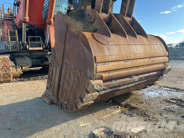 Hitachi EX2600-6BE Roomikekskavaatorid
