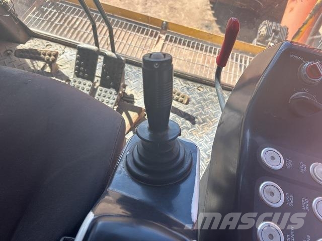 Hitachi EX2600-6BE Roomikekskavaatorid