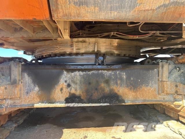 Hitachi EX2600-6BE Roomikekskavaatorid