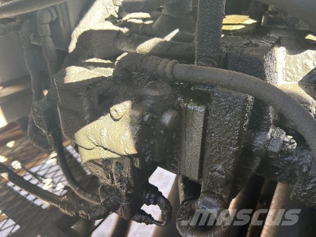 Hitachi EX2600-6BE Roomikekskavaatorid
