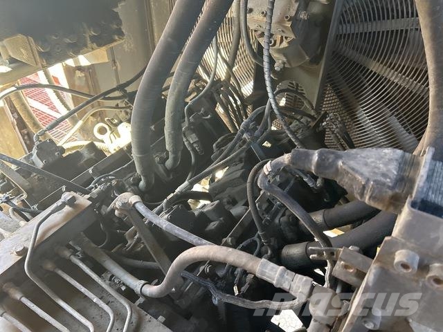 Hitachi EX2600-6BE Roomikekskavaatorid