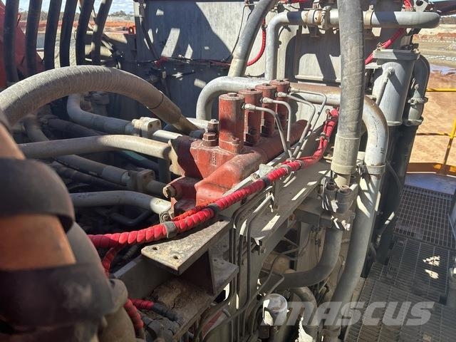 Hitachi EX2600-6BE Roomikekskavaatorid
