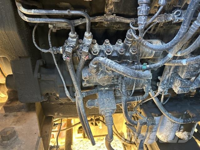 Hitachi EX2600-6BE Roomikekskavaatorid