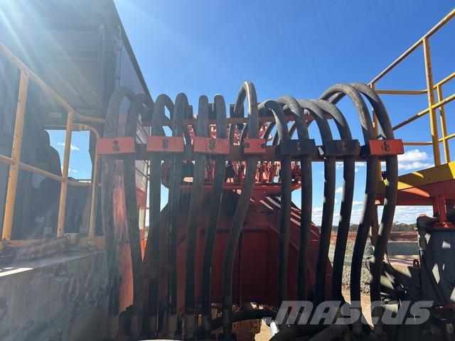 Hitachi EX2600-6BE Roomikekskavaatorid