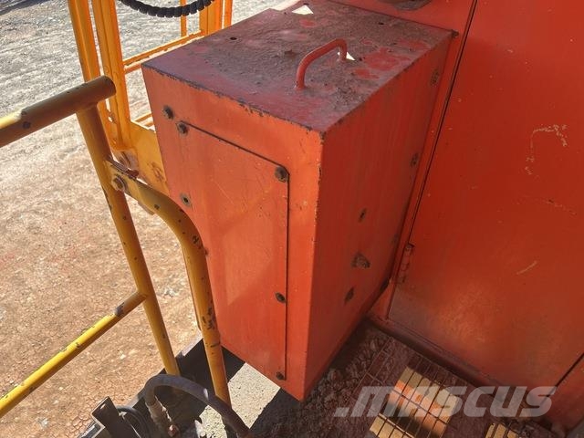 Hitachi EX2600-6BE Roomikekskavaatorid