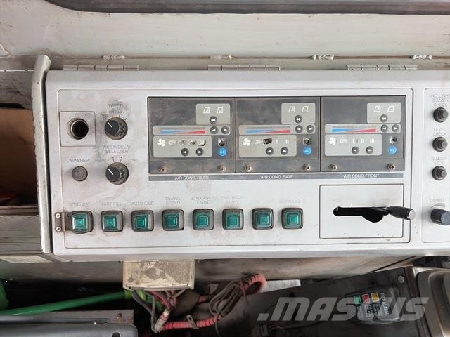 Hitachi EX3600-5 Paletli ekskavatörler