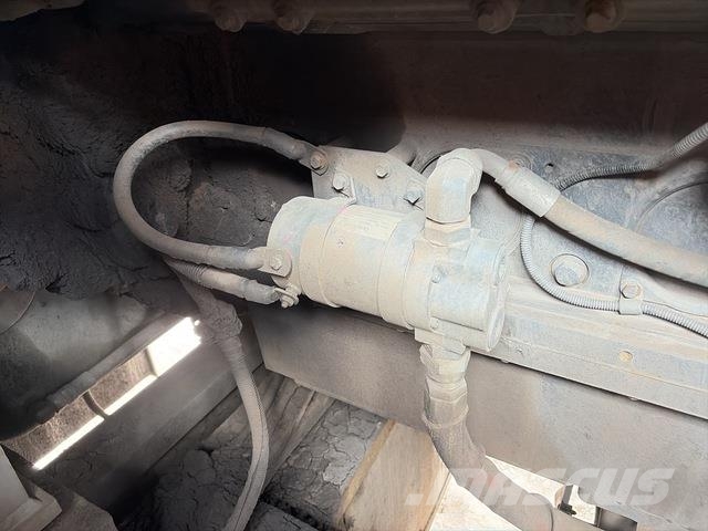 Hitachi EX3600-5 Paletli ekskavatörler