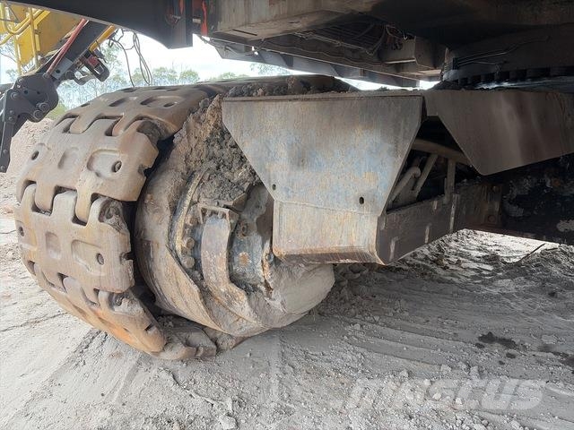 Hitachi EX3600-5 Paletli ekskavatörler