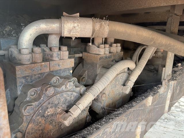 Hitachi EX3600-5 Paletli ekskavatörler