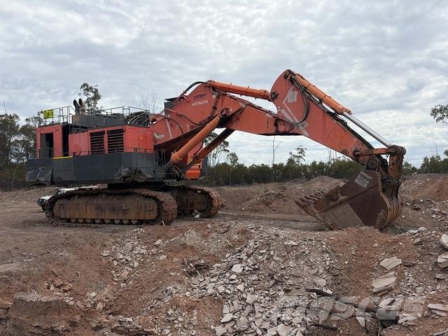 Hitachi EX3600-5 Paletli ekskavatörler