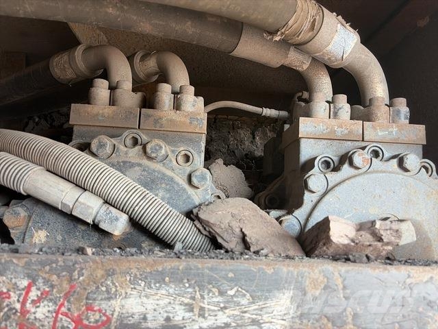 Hitachi EX3600-5 Paletli ekskavatörler