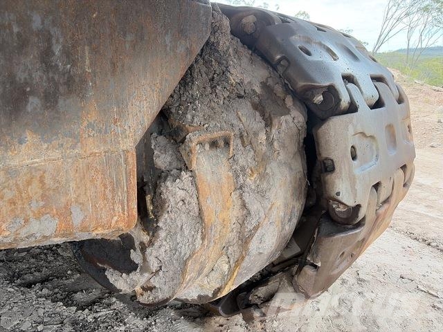 Hitachi EX3600-5 Paletli ekskavatörler