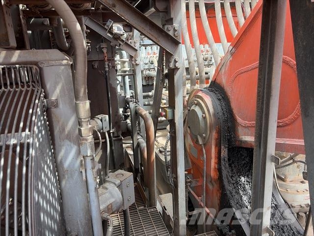 Hitachi EX3600-5 Paletli ekskavatörler