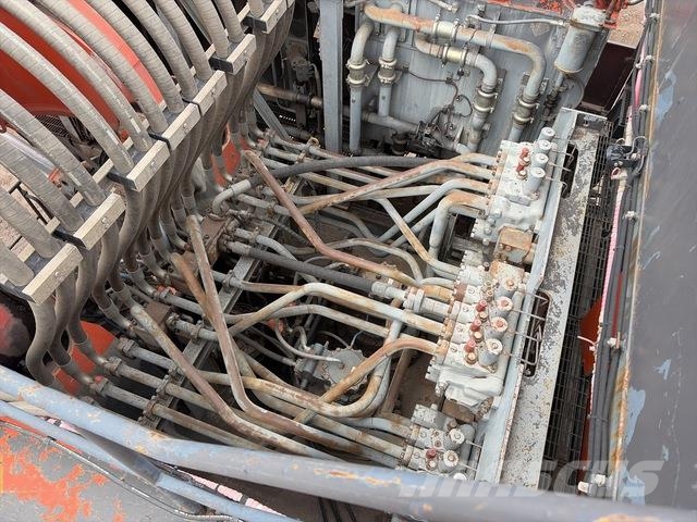 Hitachi EX3600-5 Paletli ekskavatörler