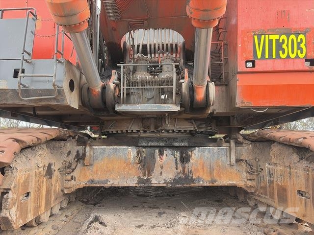 Hitachi EX3600-5 Paletli ekskavatörler