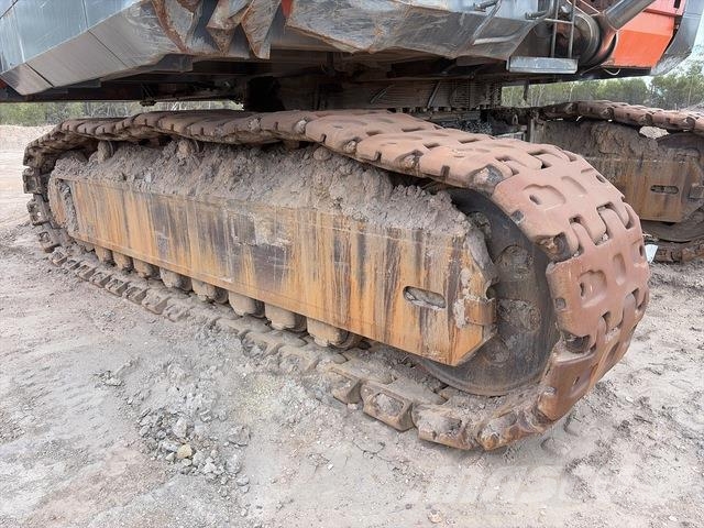 Hitachi EX3600-5 Paletli ekskavatörler
