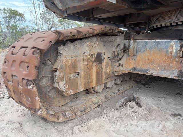 Hitachi EX3600-5 Paletli ekskavatörler