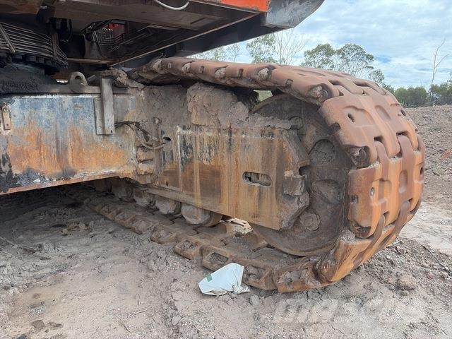 Hitachi EX3600-5 Paletli ekskavatörler