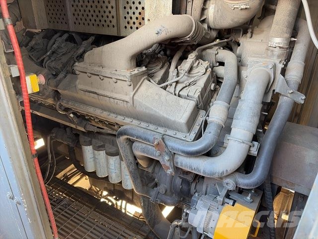 Hitachi EX3600-6 Crawler excavators