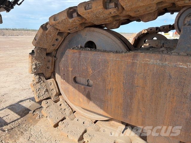 Hitachi EX3600-6 Crawler excavators