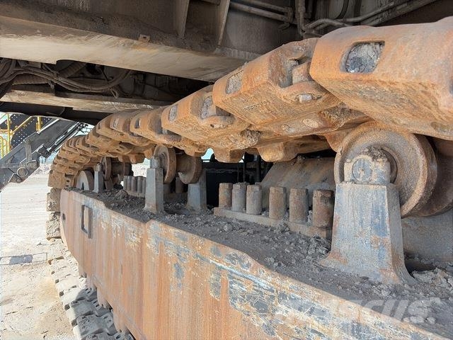 Hitachi EX3600-6 Crawler excavators